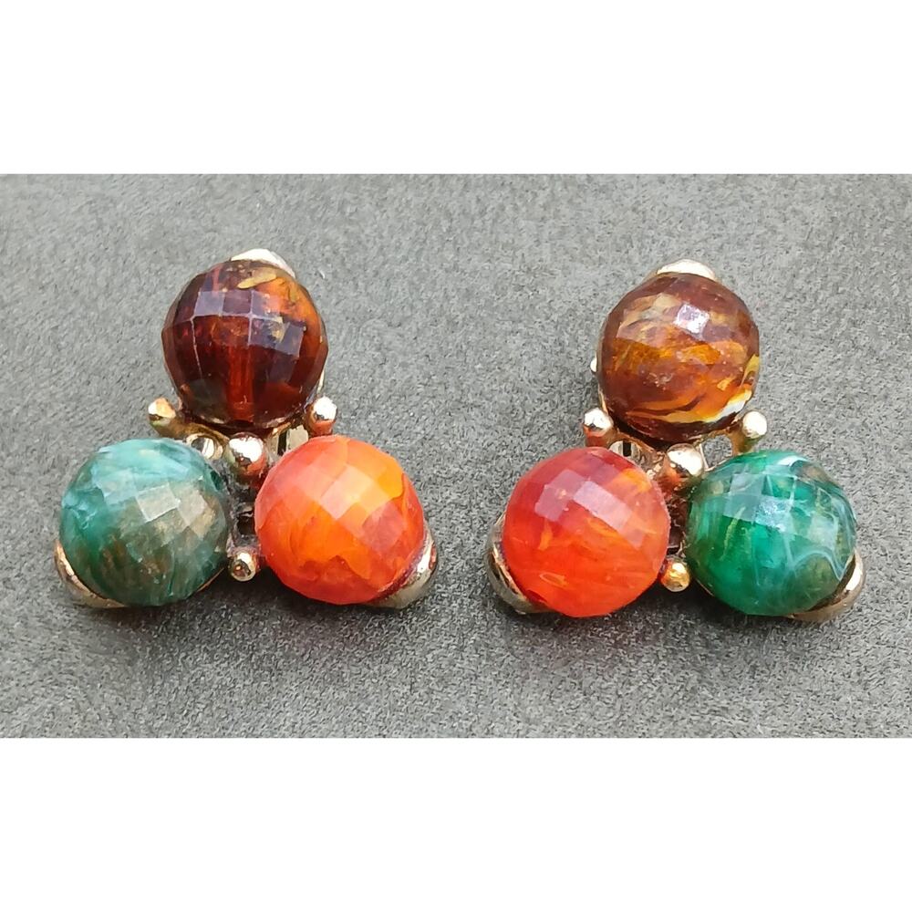 Vintage Kramer Gold Tone Multi Color Bead Clip On Earrings